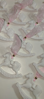 Cavalluccio in gesso – Bomboniera elegante per nascita e battesimo